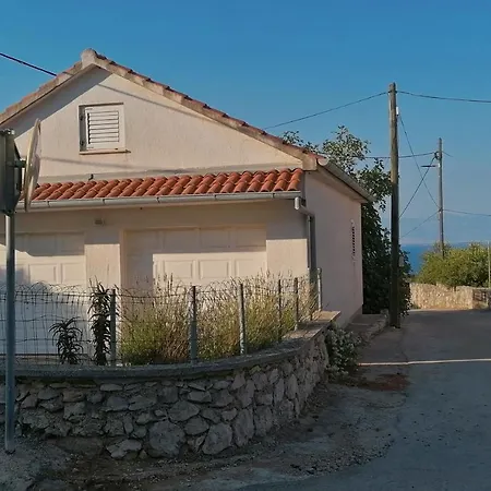 Charming 1 Bedroom House On Island Sestrunj Σπίτι διακοπών *