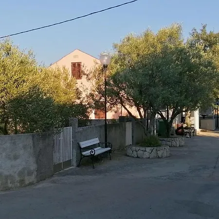 Charming 1 Bedroom House On Island Sestrunj * Zadar